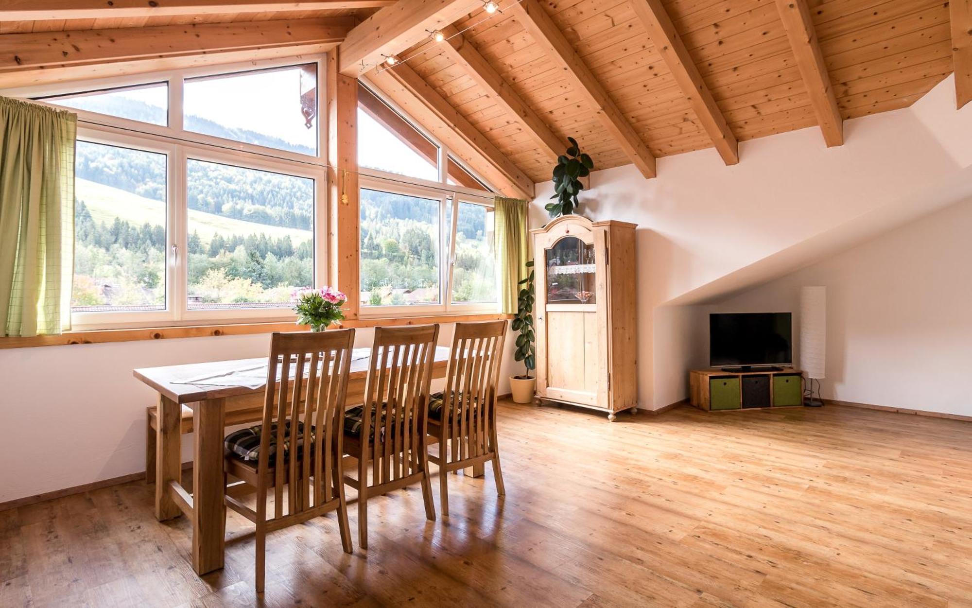 Gigantisch!Hochwertige Ferienwohnung In Den Bergen Бад Хинделанг Екстериор снимка