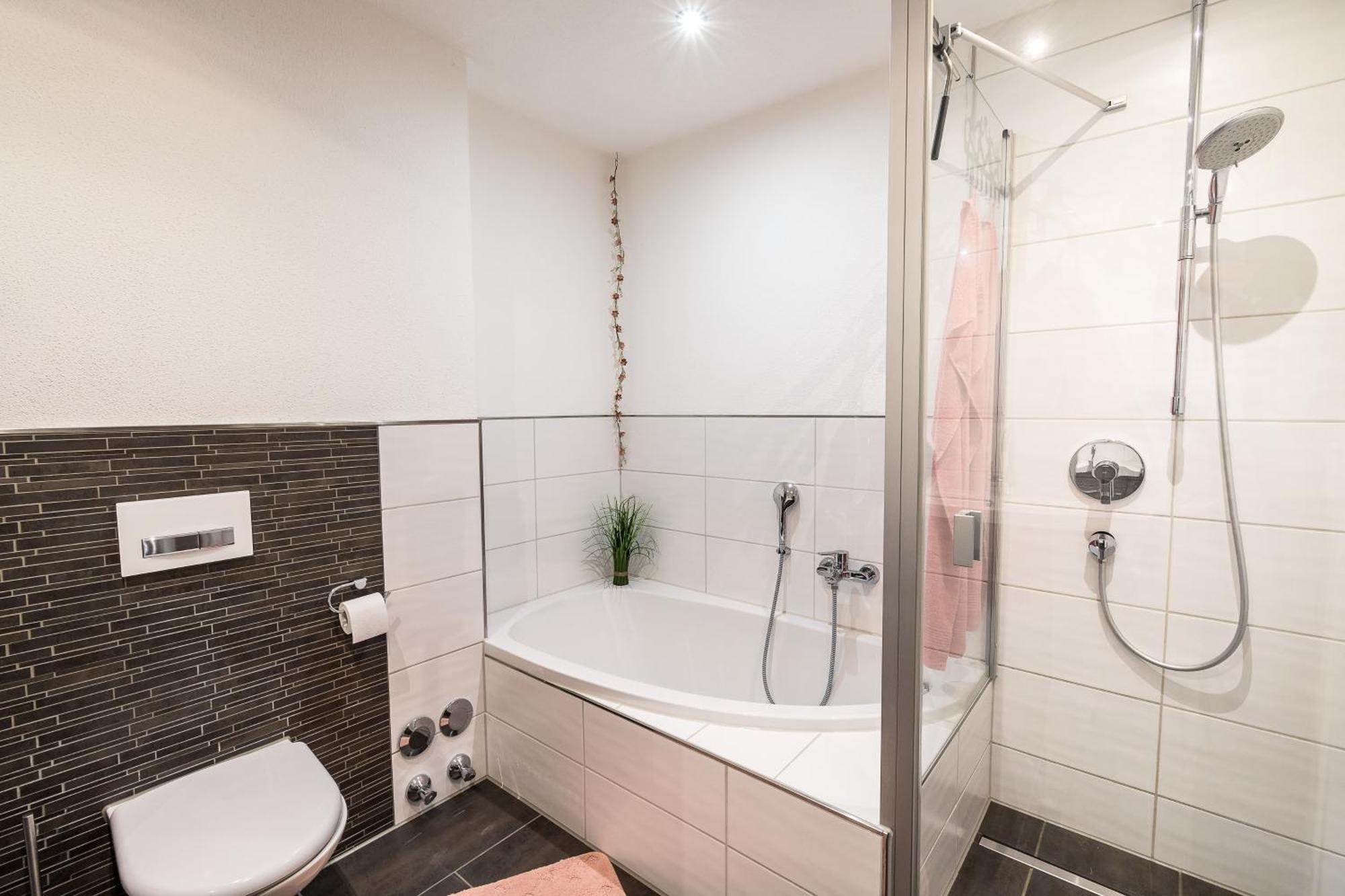 Gigantisch!Hochwertige Ferienwohnung In Den Bergen Бад Хинделанг Екстериор снимка