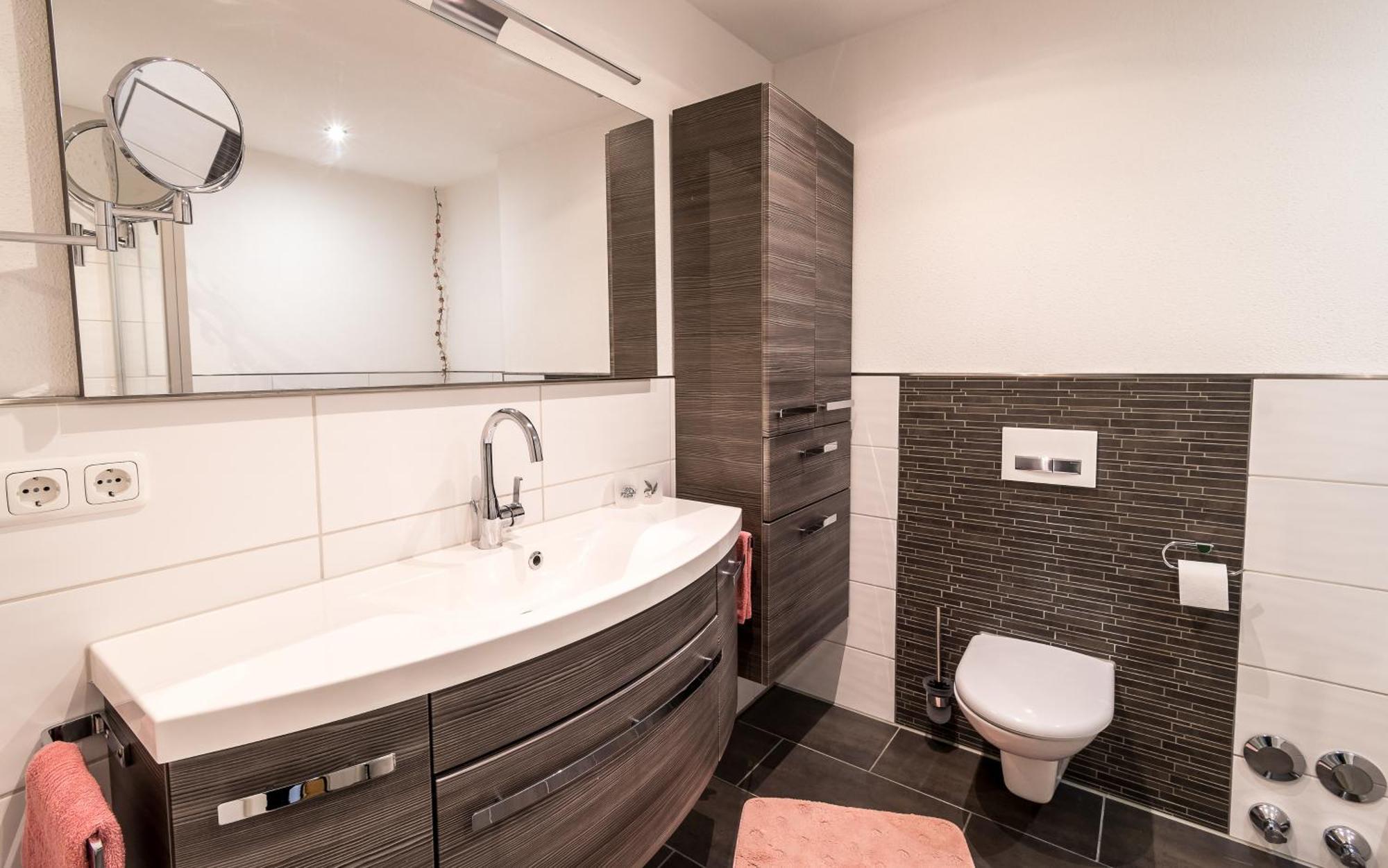 Gigantisch!Hochwertige Ferienwohnung In Den Bergen Бад Хинделанг Екстериор снимка